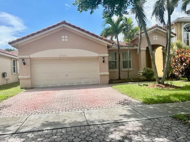 2302 SW 125TH Avenue, Miramar, FL 33027 photo 2