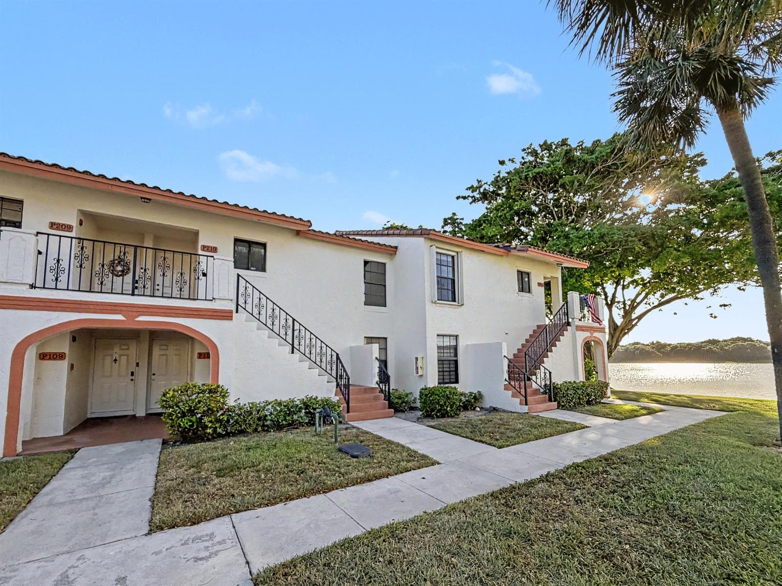 330 Palmwood Place # 210, Boca Raton, FL 33431 photo 2