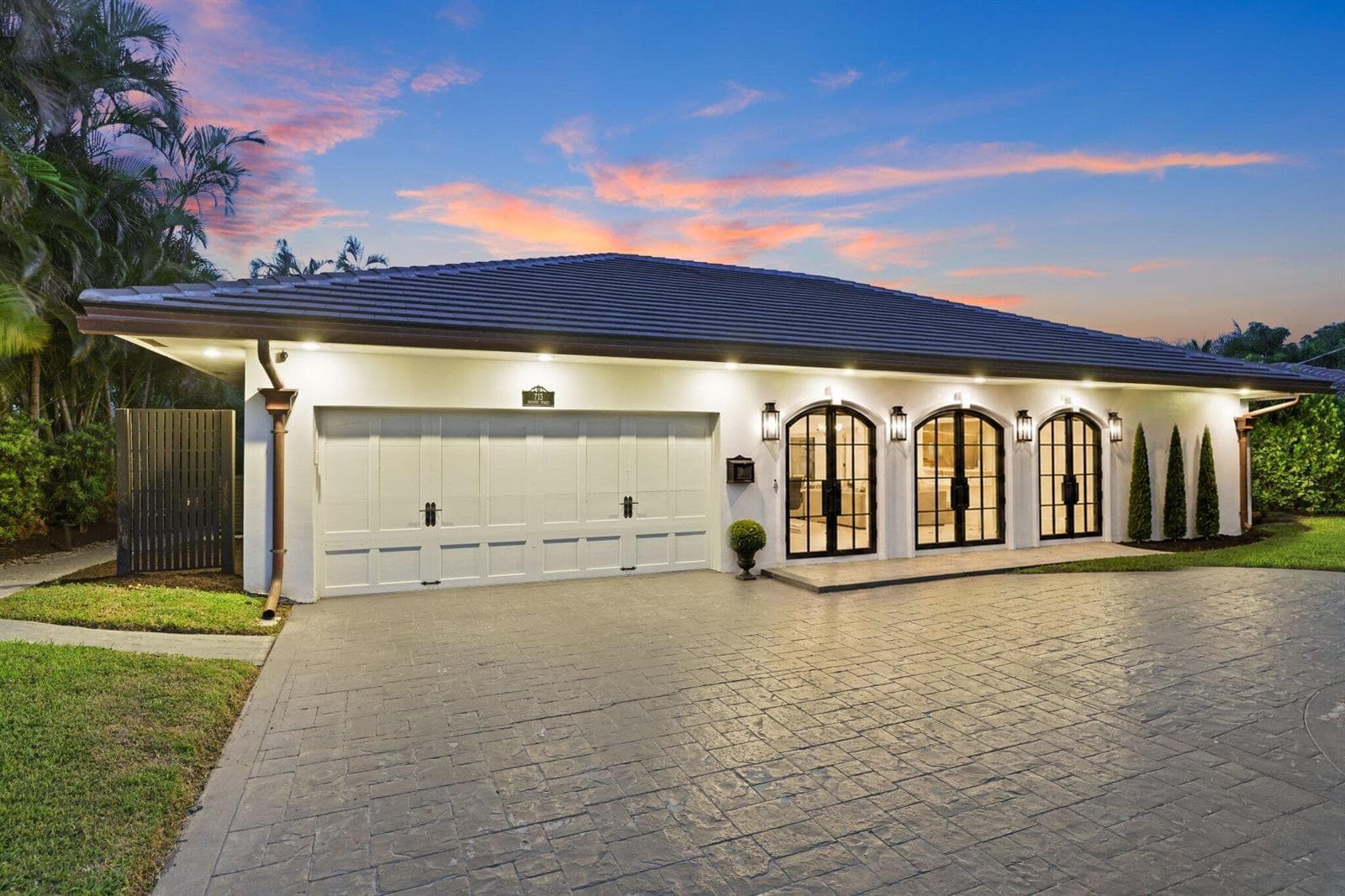 713 Forsyth Street, Boca Raton, FL 33487 photo 2