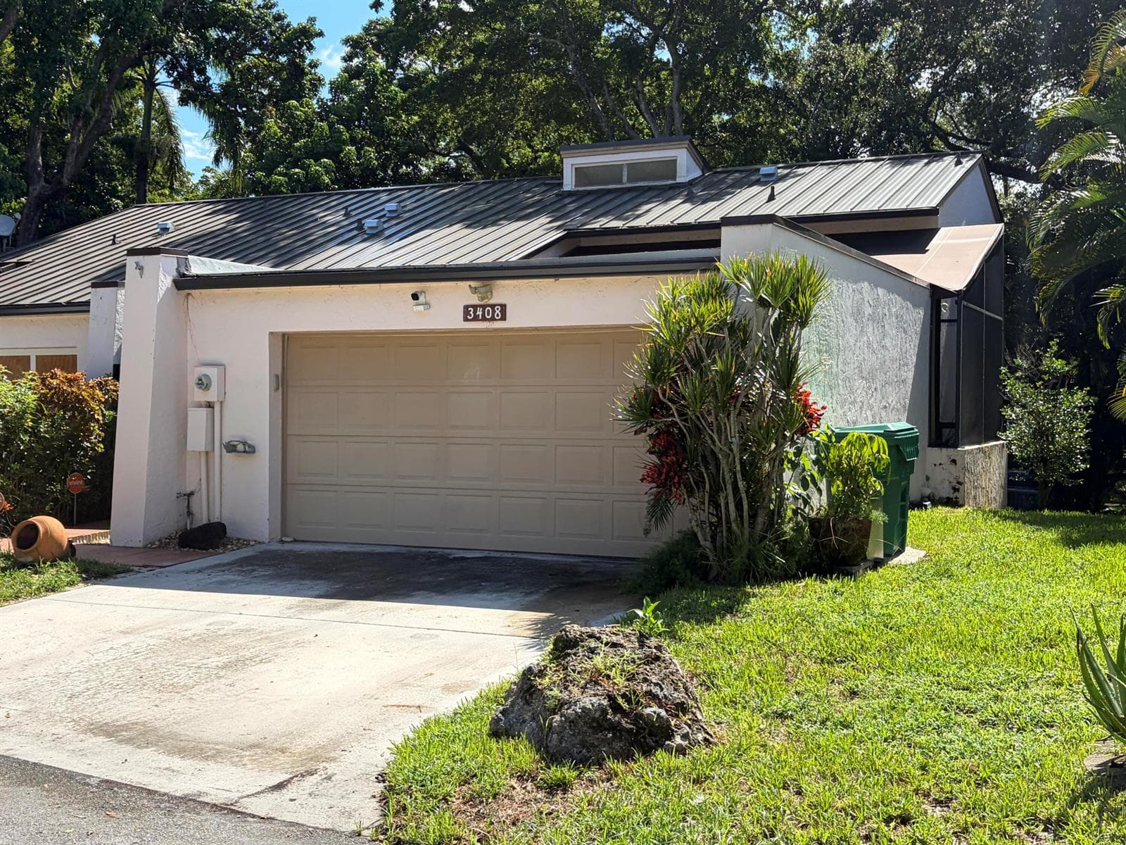3408 ROSE HILL Way # 143, Lauderhill, FL 33319 photo 2