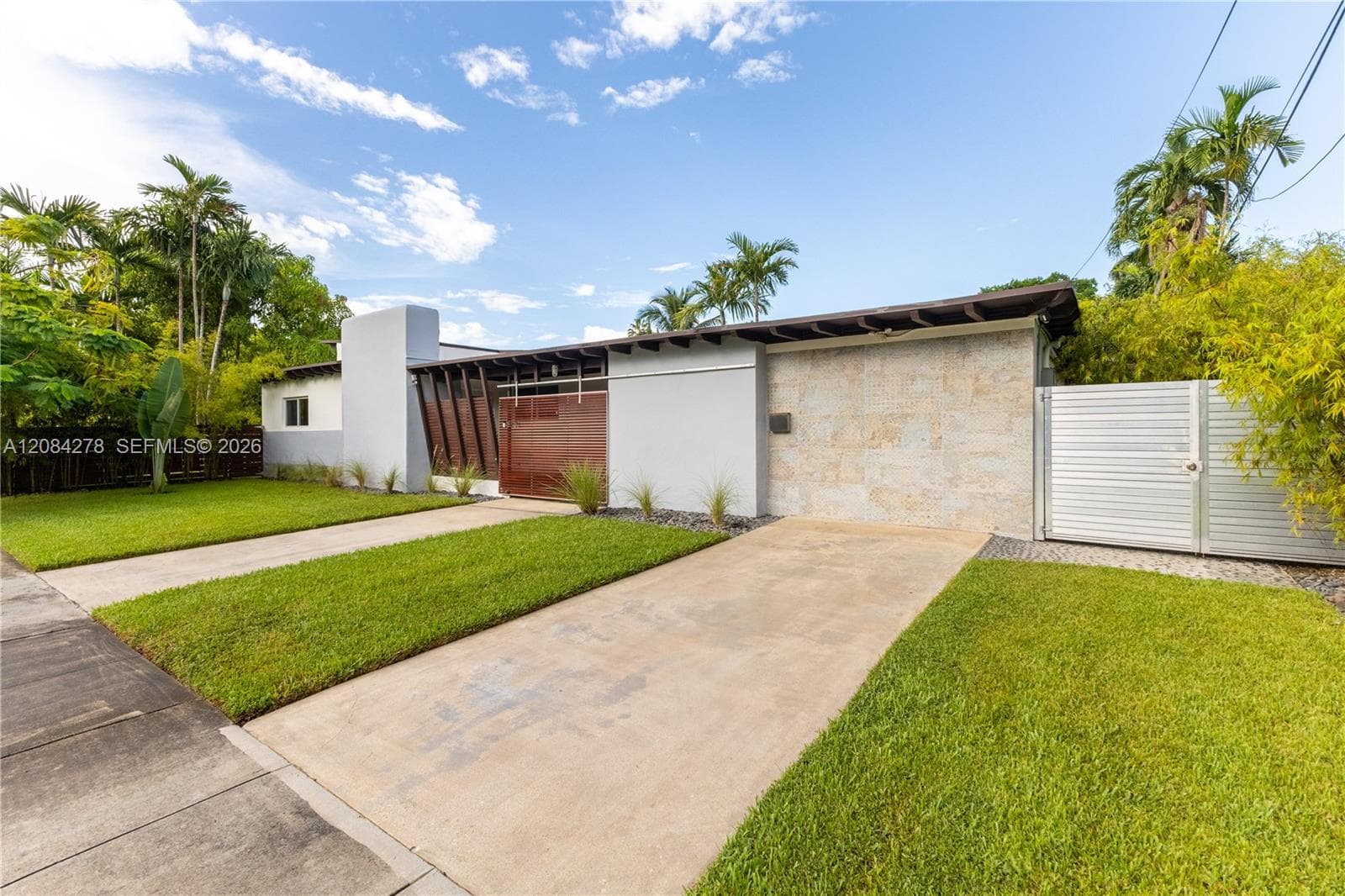 8250 NE 8th Ct # 0, Miami, FL 33138 photo 2
