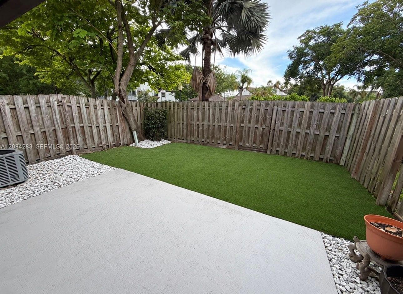 11085 NW 38th Pl, Sunrise, FL 33351 photo 2