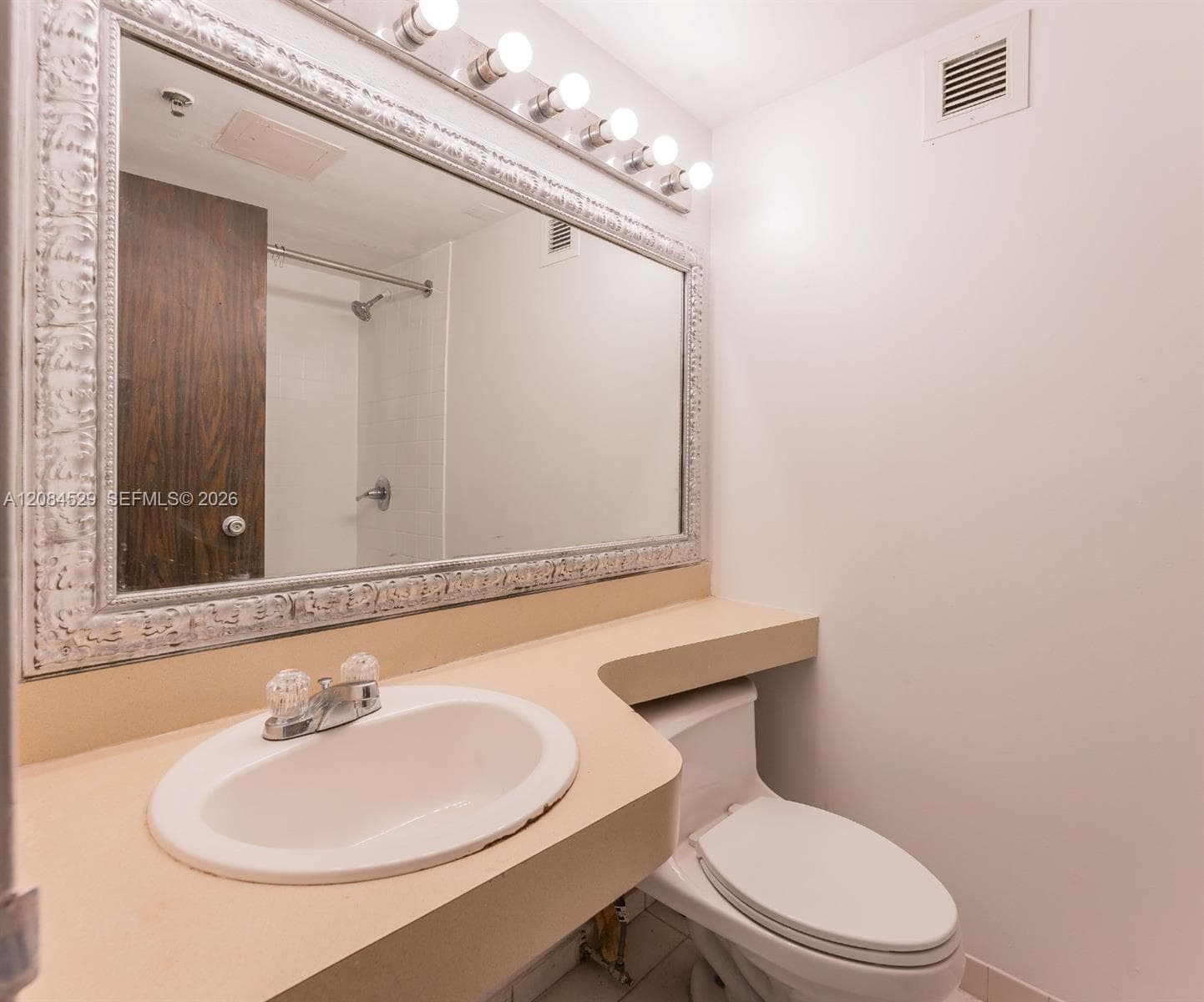16450 NW 2nd Ave # 103, Miami, FL 33169 photo 2