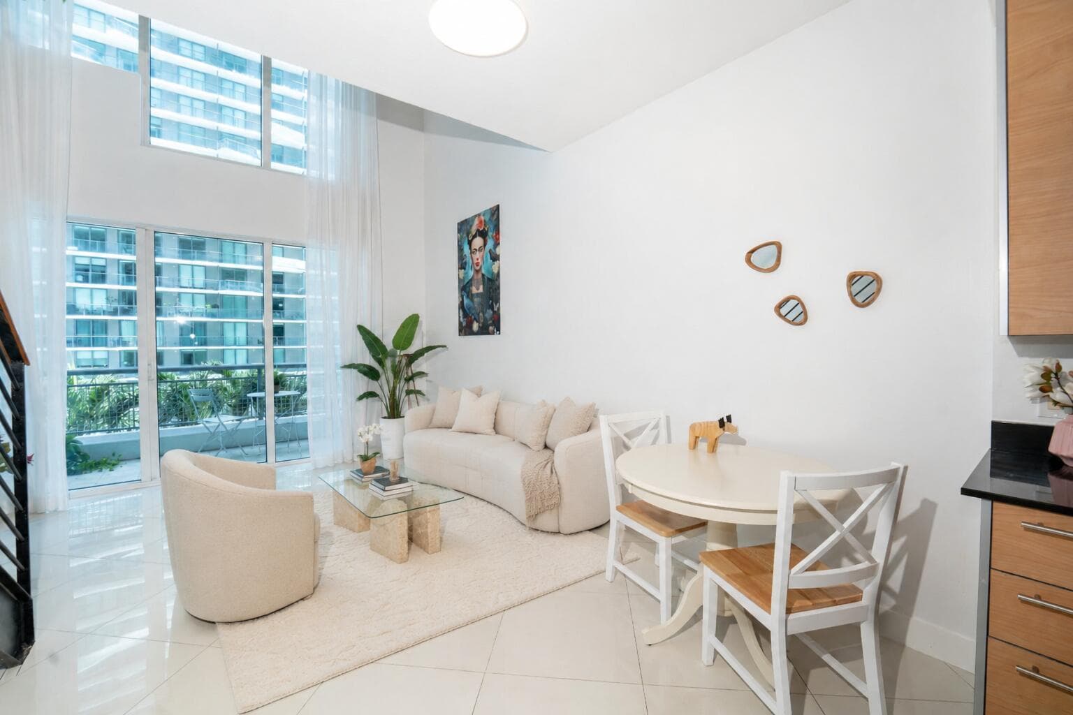 60 SW 13TH Street # 1418, Miami, FL 33130 photo 2