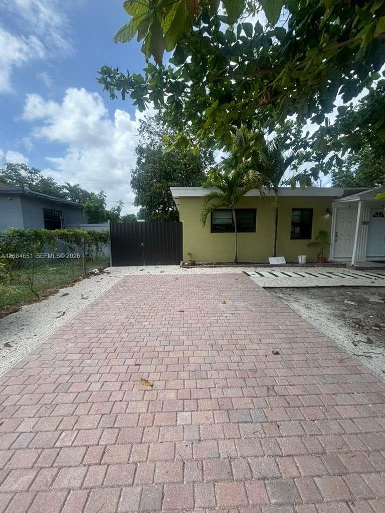 1167 NW 112th St # A, Miami, FL 33168 photo 2