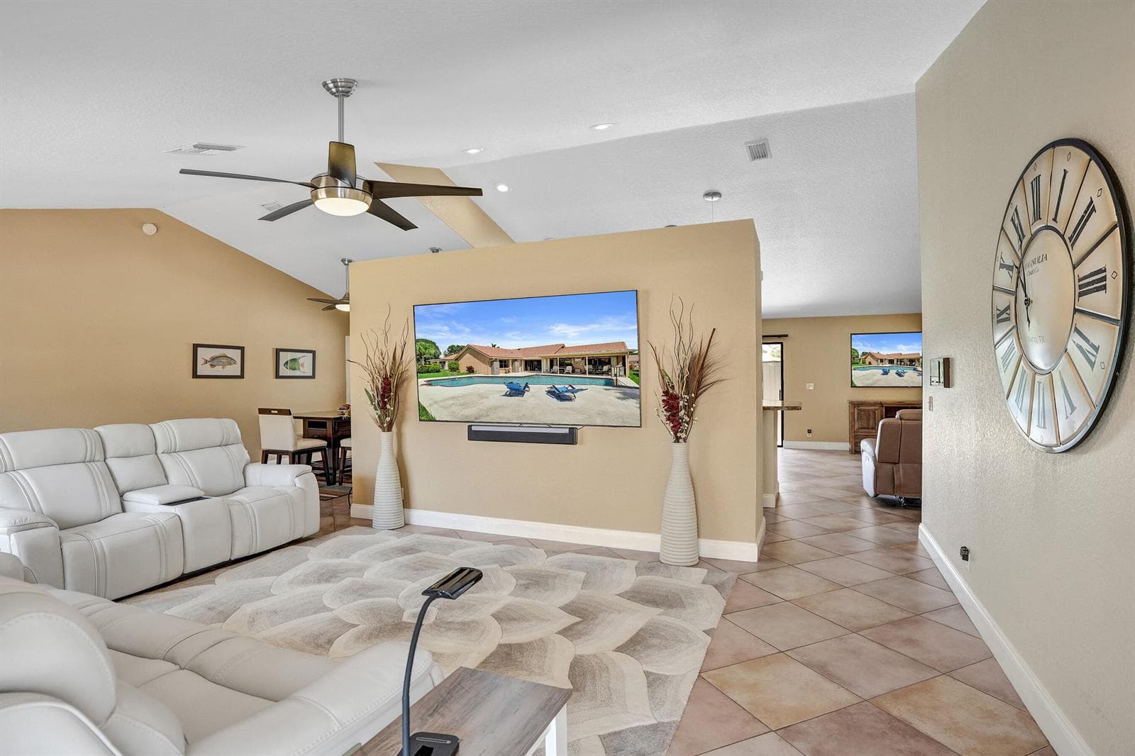 9255 Sun Pointe Drive, Boynton Beach, FL 33437 photo 2
