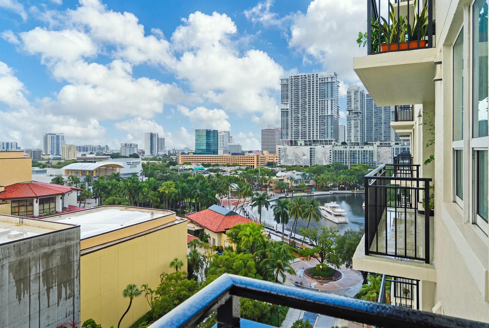 610 W Las Olas Boulevard # 1114N, Fort Lauderdale, FL 33312 photo 2