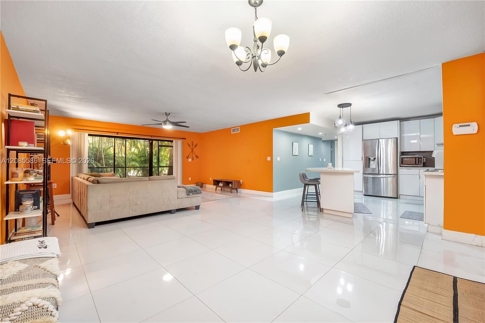 601 Ives Dairy Rd # 105-8, Miami, FL 33179 photo 2