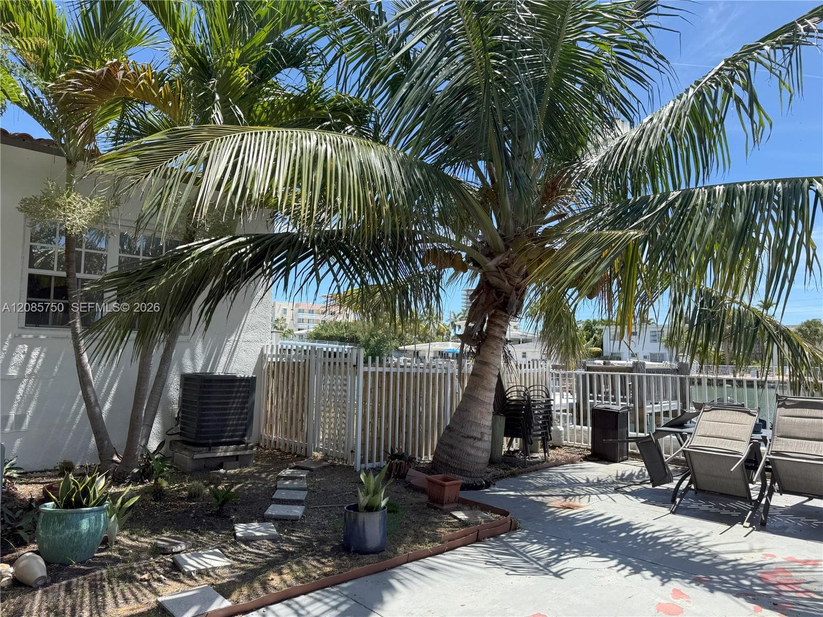 8401 Crespi Blvd # 1, Miami Beach, FL 33141 photo 2