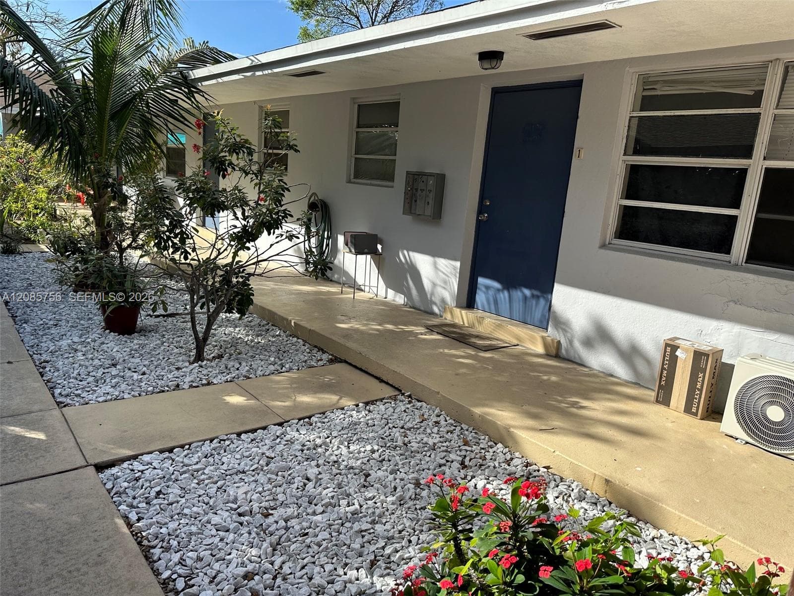 1105 NE 5th Ter # 4, Fort Lauderdale, FL 33304 photo 2